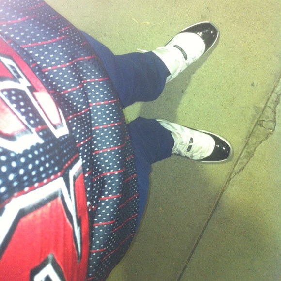 Meet your Posher, Devin - Picture 2 of 3